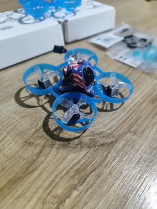 Eachine UK 65 Dron