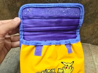 Funda Gameboy Pokémon Amarillo