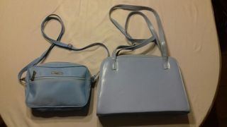 2 Bolsos Azul Claro