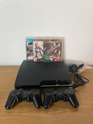 PlayStation 3 Slim 250GB + 3 Giochi