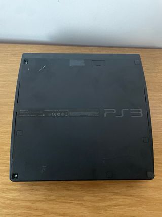 PlayStation 3 Slim 250GB + 3 Giochi