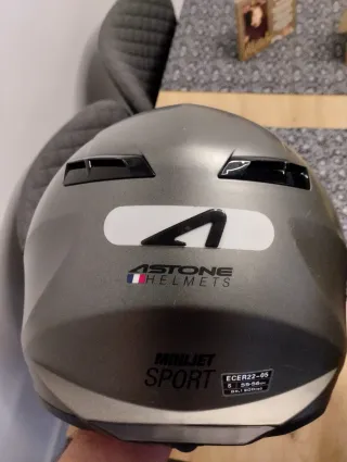 Casco Astone Tallas S y M