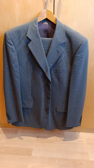 Traje de hombre gris dos piezas