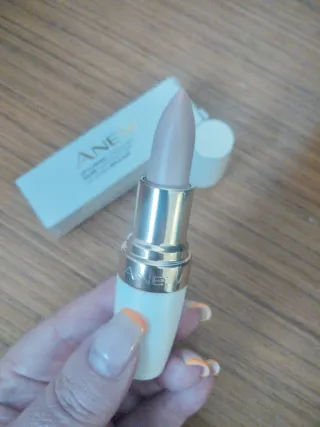 Avon Anew Acondicionador Rellenador Labios