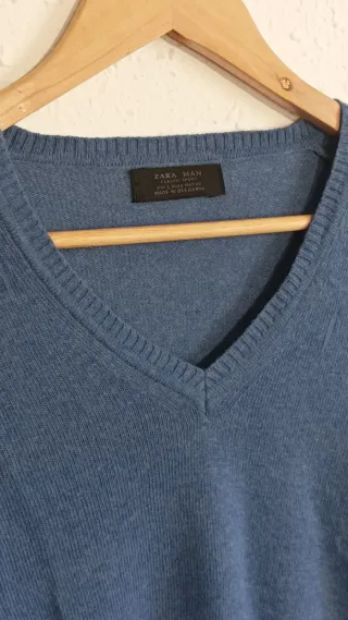 Jersey Zara cuello pico azul