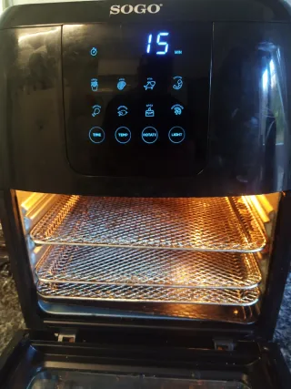 Freidora Sogo 185°C 1400W con puco asa rota