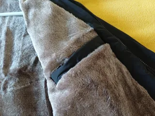 Chaqueta térmica impermeable León de Castilla