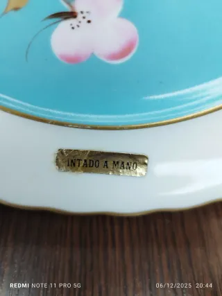 PLATO CAPEANS VINTAGE PINTADO A MANO.