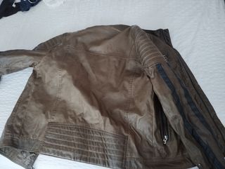 Cazadora imitacion  cuero