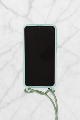 Xiaomi Redmi 9A con custodia a tracolla