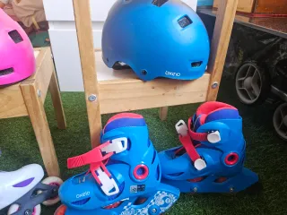 Dos Pares Patines Oxelo Decathlon y cascos.
