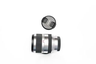 Objetivo Todoterreno Sony E 18-200mm f/3.5-6.3 OSS