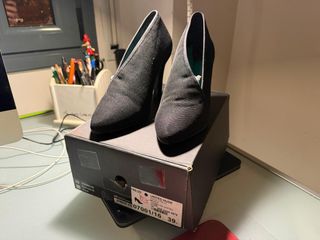 Zapatos de tacón negros