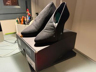 Zapatos de tacón negros