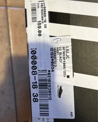 Zapatillas Liu Jo negras y doradas