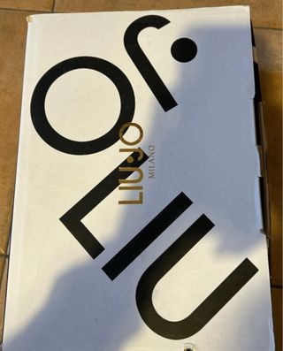 Zapatillas Liu Jo negras y doradas