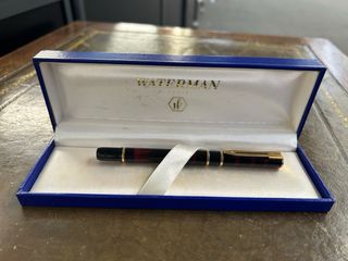 Stilografica Waterman con pennino in oro