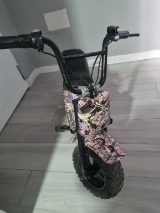 Moto eléctrica infantil camuflaje