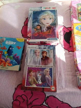 Libro Buscando a Dory + Figuras