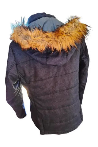 Abrigo acolchado con capucha