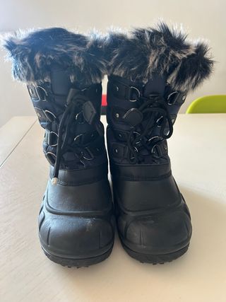 Botas de Nieve Unisex Azul y Negro. Talla 32
