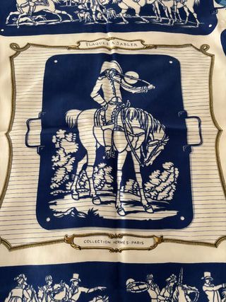 Pañuelo Hermès Seda Azul y Blanco
