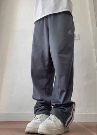 Pantalones Adidas Grises 90s Baggy Retro