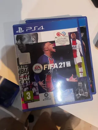 Consola Sony PS4 Negra