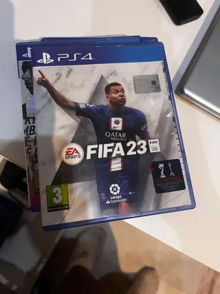 Consola Sony PS4 Negra