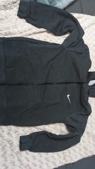Chaqueta Nike Gris Talla S Bordada