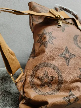 Zaino teddy nuovo con cartellino