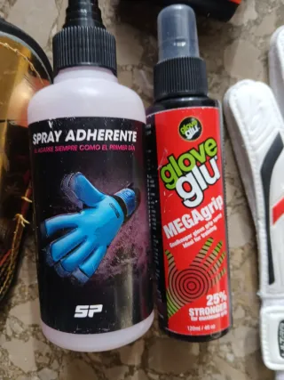 Pack Fútbol: Guantes, Espinilleras y Más