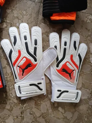 Pack Fútbol: Guantes, Espinilleras y Más