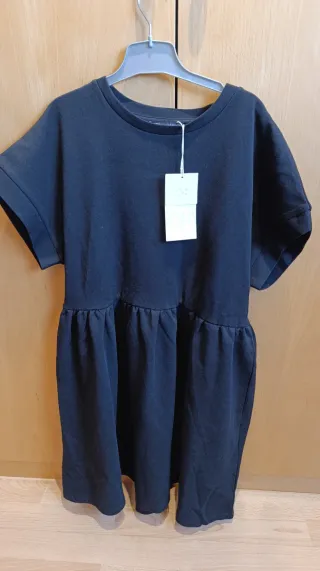 Vestido negro Zara corto