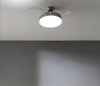 Ventilador de techo con luz