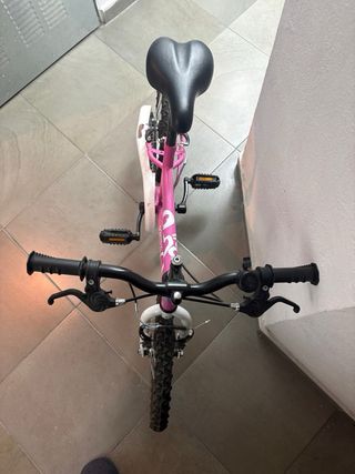 Bicicleta infantil rosa DENBIKE