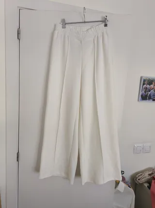 Pantalón blanco ancho