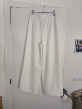 Pantalón blanco ancho