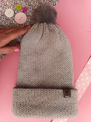Cappello invernale donna fatto a mano