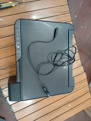 Impresora Epson EcoTank ET-2812 Multifunción