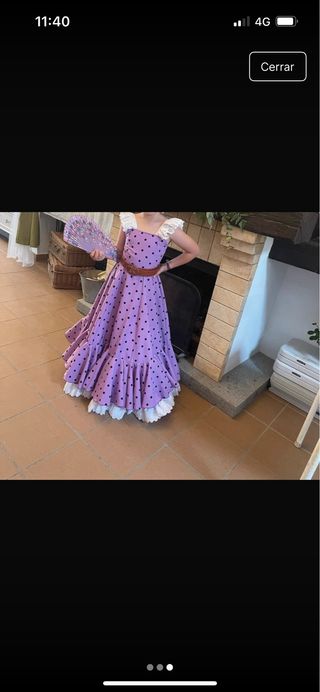 Traje de flamenca niña morado lunares terciopelo.