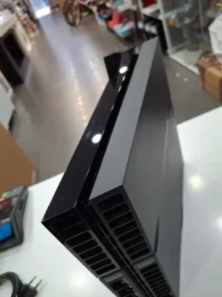 PlayStation 4 500Gb + Mando Nuevo