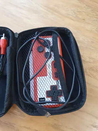 Consola Retro Game Box Roja