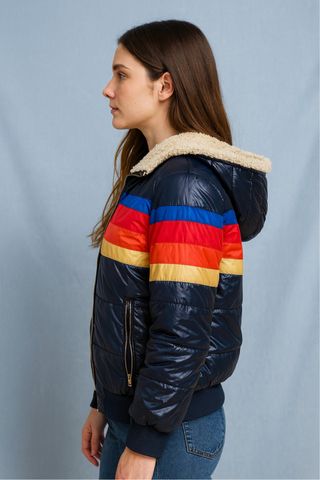 Chaqueta capucha