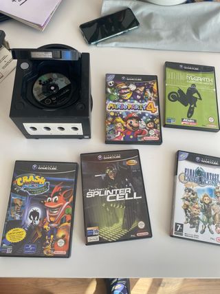 Nintendo GameCube Negra + 6 Juegos