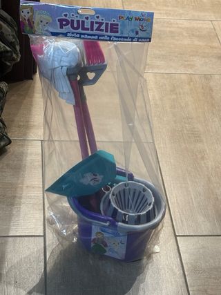 Set Pulizie Giocattolo per bimbi