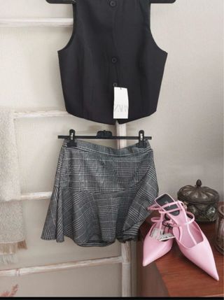 Falda pantalón cuadros Stradivarius Talla M