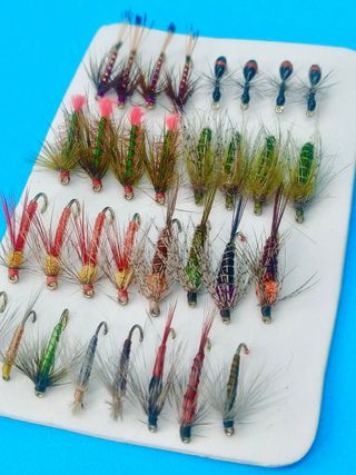 32 Moscas para Pesca de Trucha