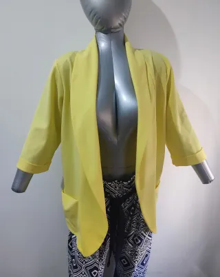 Blazer amarillo M/L