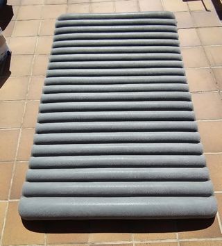 Colchon inflable camping Quechua (2 pp)